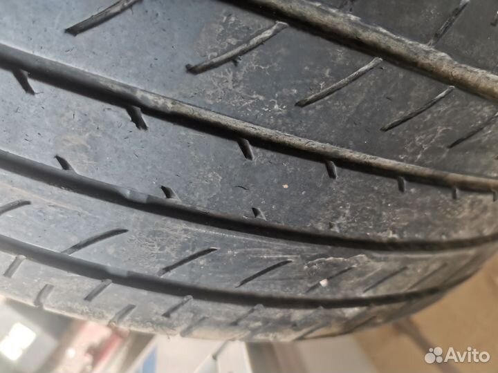 Yokohama BluEarth E51 225/60 R18