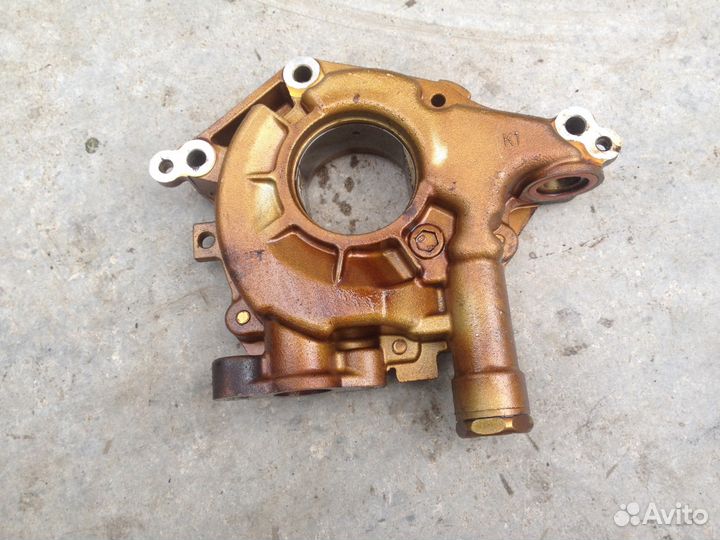 Насос масляный Infiniti FX35 S50 VQ35DE