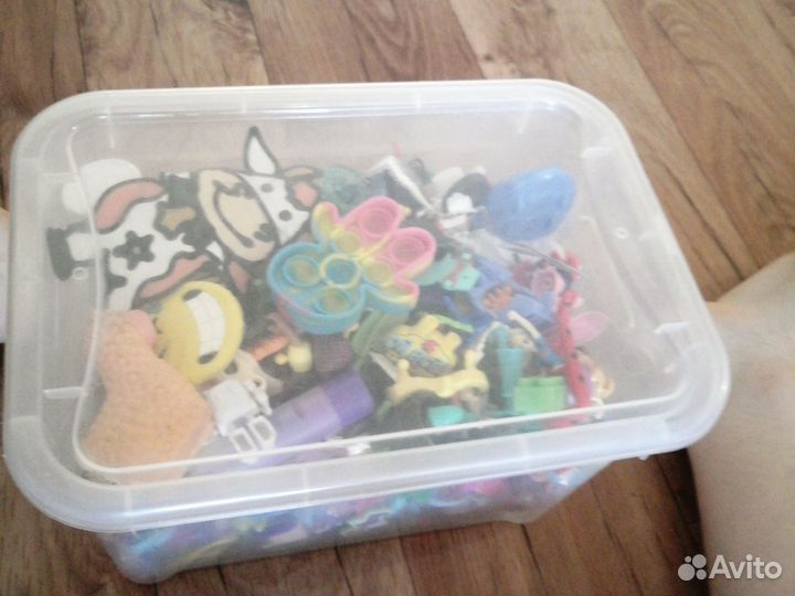 Игрушки из Киндеров Сюрпризов и другие вещи