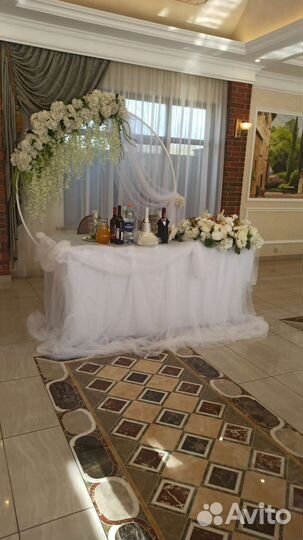 Аренда арки с цветами