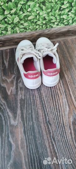 Кеды adidas для девочки