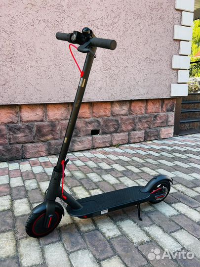 Электросамокат xiaomi mijia m365 pro opигинал