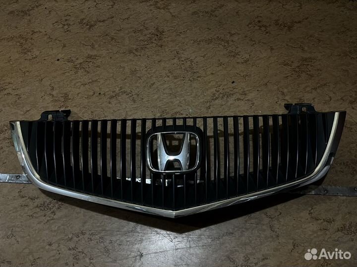 Решетка радиатора Honda Saber/Inspire UA4/UA5