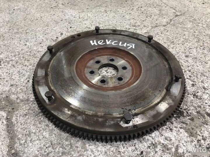 Маховик МКПП Daewoo Nexia седан 1.5 16 клапанов