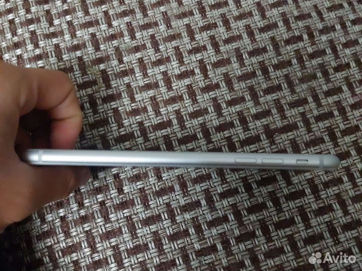 Телефон iPhone 8 plus