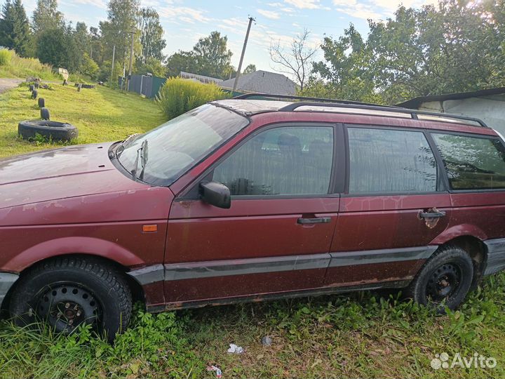 Volkswagen Passat 1.8 МТ, 1992, 300 000 км