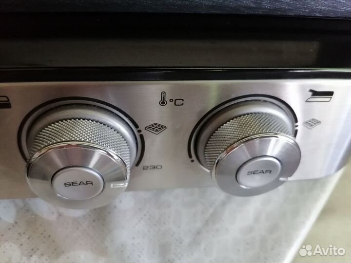 Гриль Delonghi CGH1030D