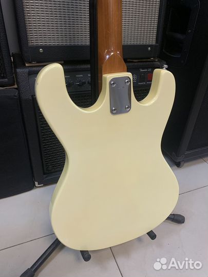 Электрогитара Япония 60е Suzuki A-20 копия Mosrite