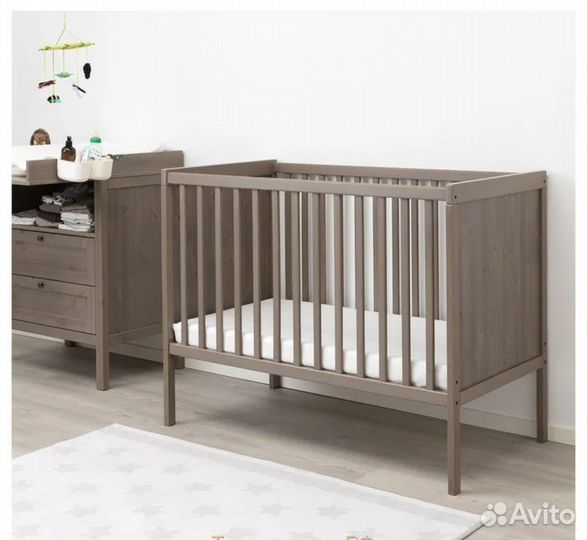 Пеленальный комод IKEA сундвик