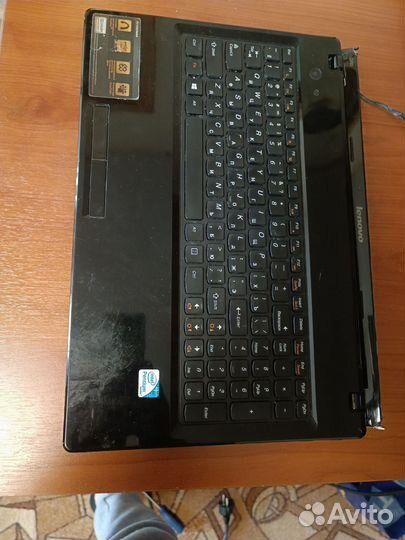 Ноутбук lenovo