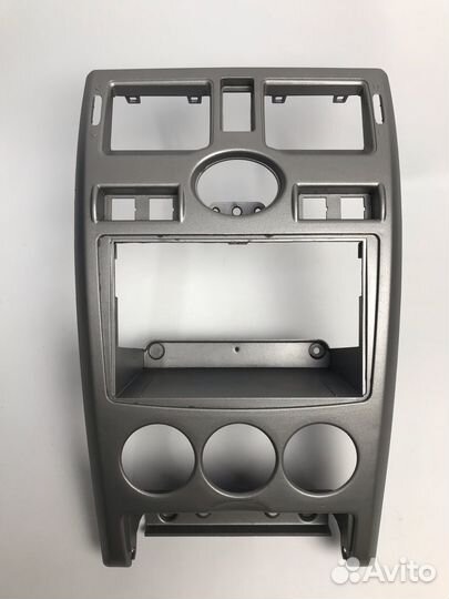 Панель радиоприемника 2170 Priora