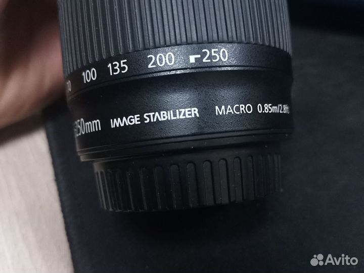 Canon 500d, объектив 55-250, вспышка, сумка и т.д