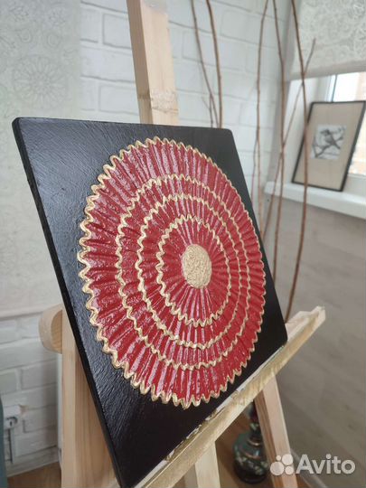 Фактурная картина в технике барельеф