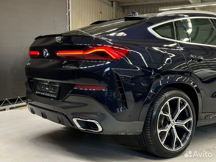 BMW X6 3.0 AT, 2022, 18 000 км