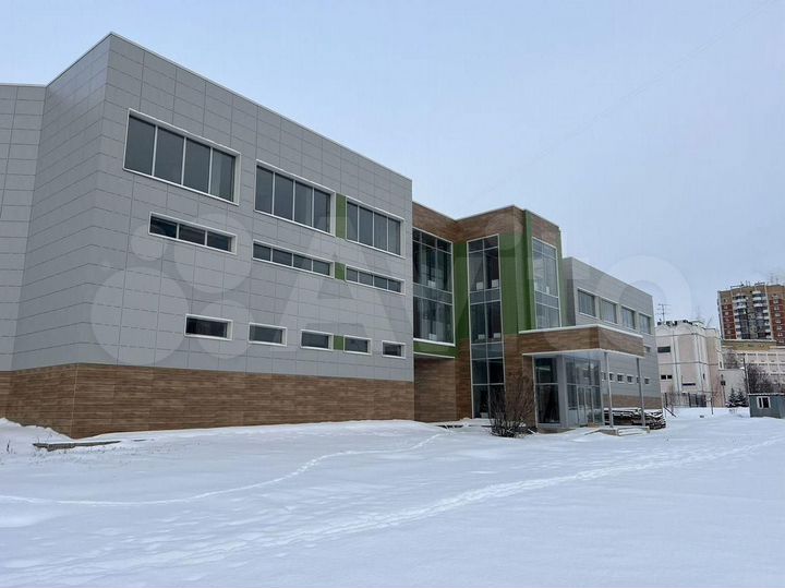 Продам здание, 5500 м²