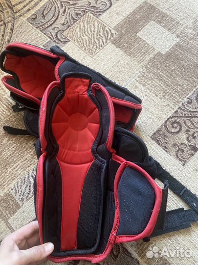 Щитки хоккейные bauer 11