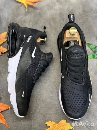 Nike air max 270 черные-бел.подошва разм. 44