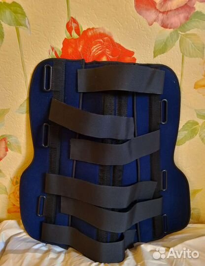 Коленный ортез (тутор на коленный сустав)