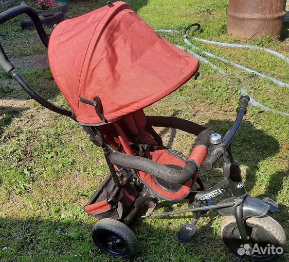 Детский велосипед с родительской ручкой