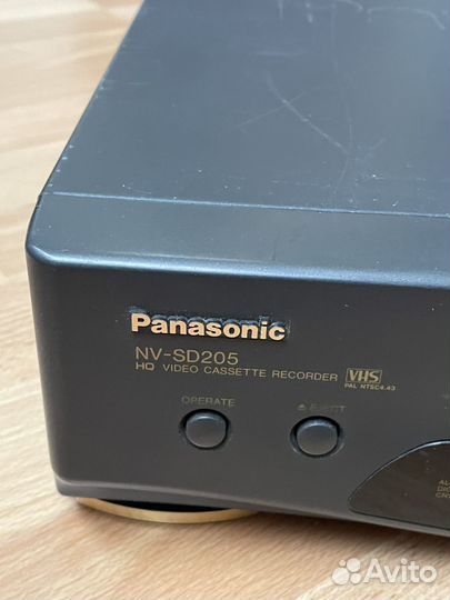 Видеомагнитофон Panasonic NV-SD205