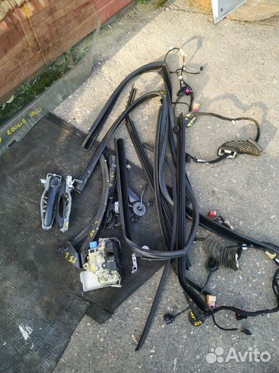 Транспортер Т5 Стекло переднее правое оригинал