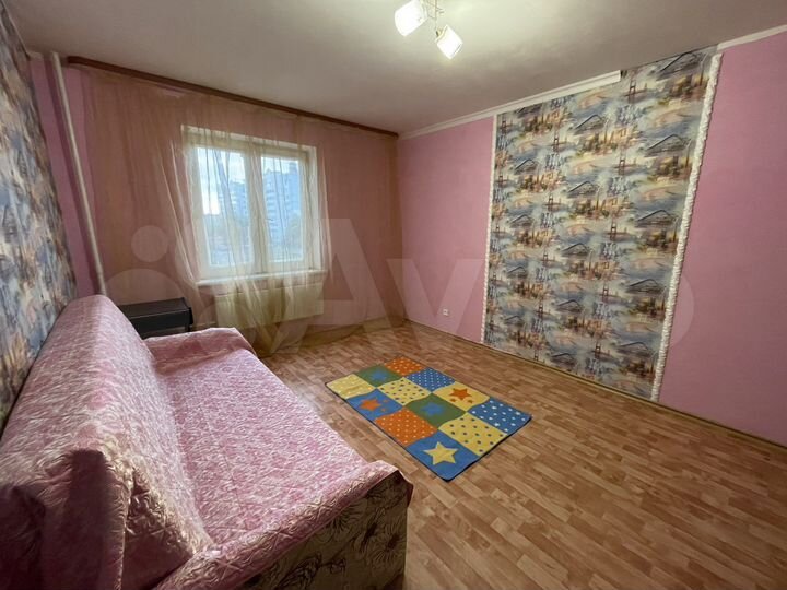 3-к. квартира, 89 м², 4/10 эт.