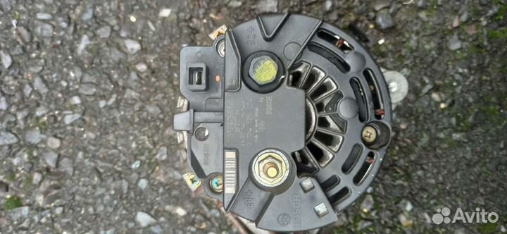 Генератор на Вольво s60