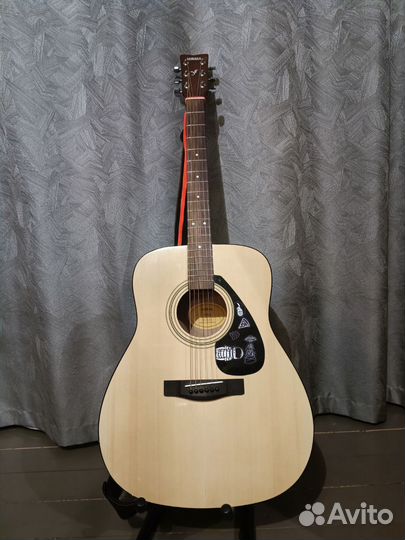 Акустическая гитара yamaha f310 бу