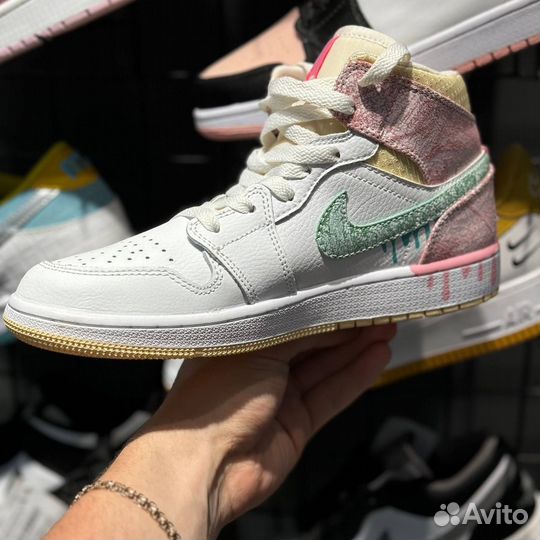 Кроссовки Nike air Jordan 1 (Арт.64418)