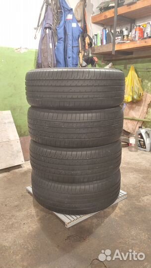 Yokohama BluEarth-XT AE61 235/55 R18 100