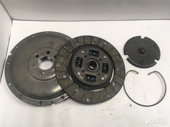 Сцепление комплект Volkswagen Golf Iii/Vento