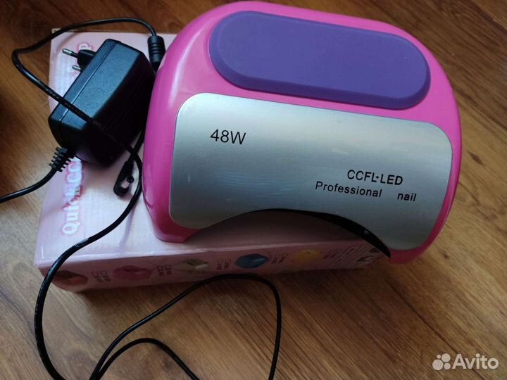 Лампа для ногтей