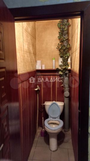 Комната 12 м² в 6-к., 2/2 эт.