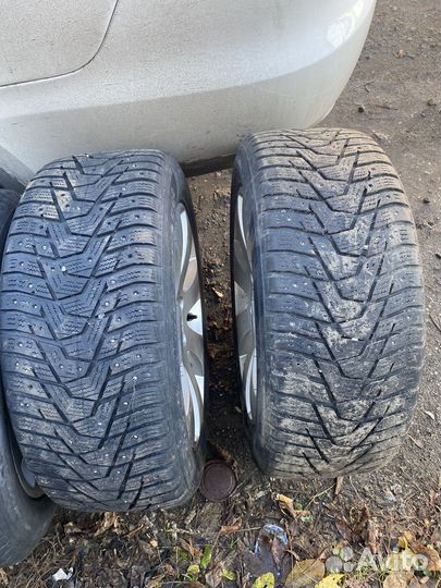 Hankook Winter I'Pike 205/55 R16