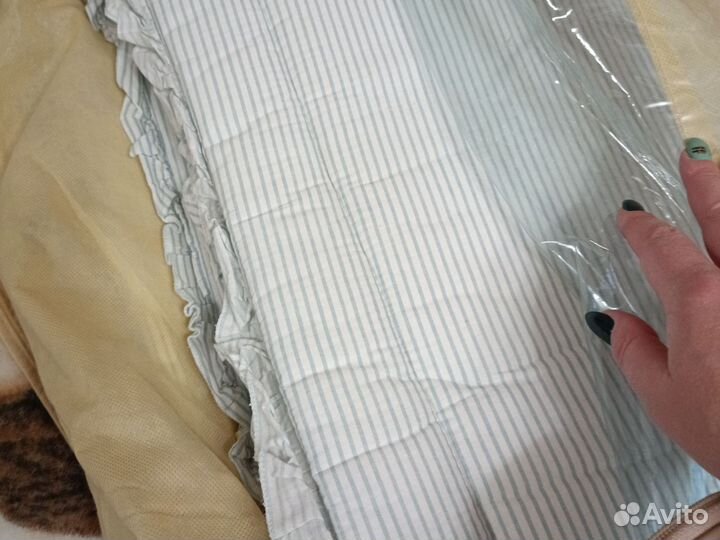 Комплект в детскую кроватку с бортиками