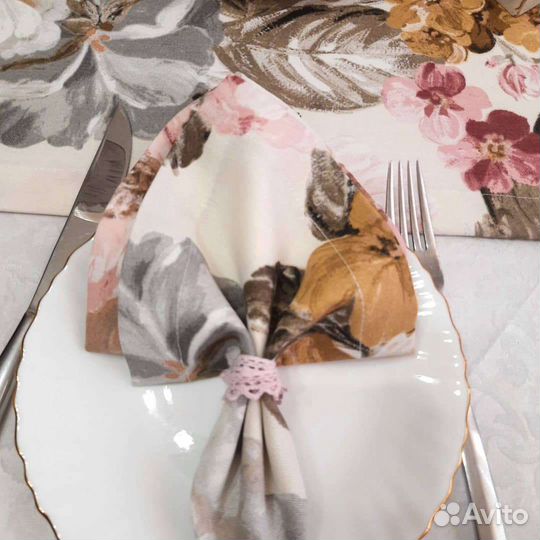 Скатерти, текстиль для кухни, столовые комплекты