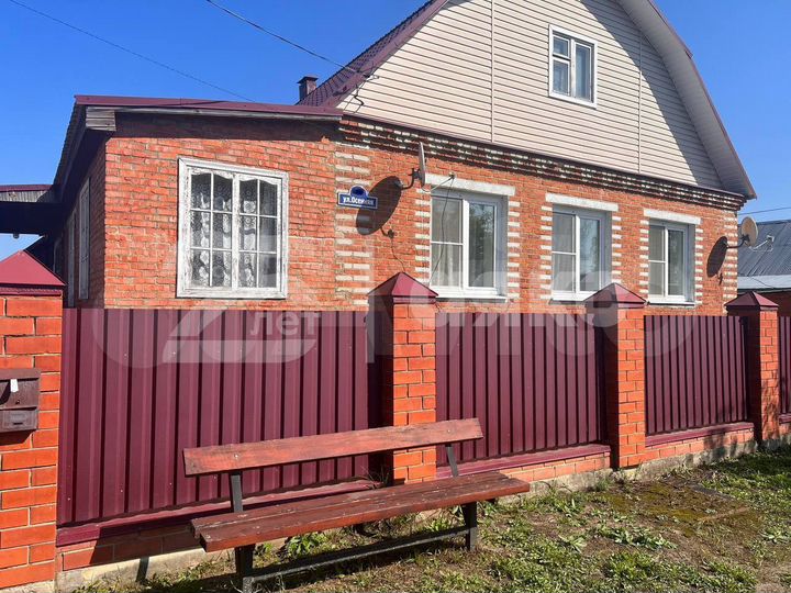 Дом 87,5 м² на участке 10,8 сот.