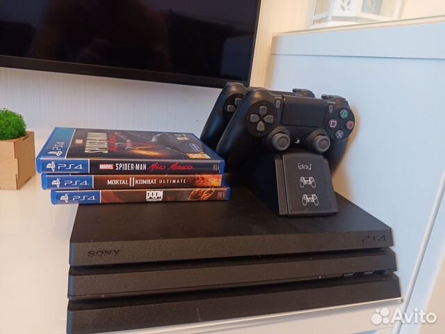 Sony Playstation 4 PRO CUH-7108B (+диски) купить в Мурино | Электроника ...
