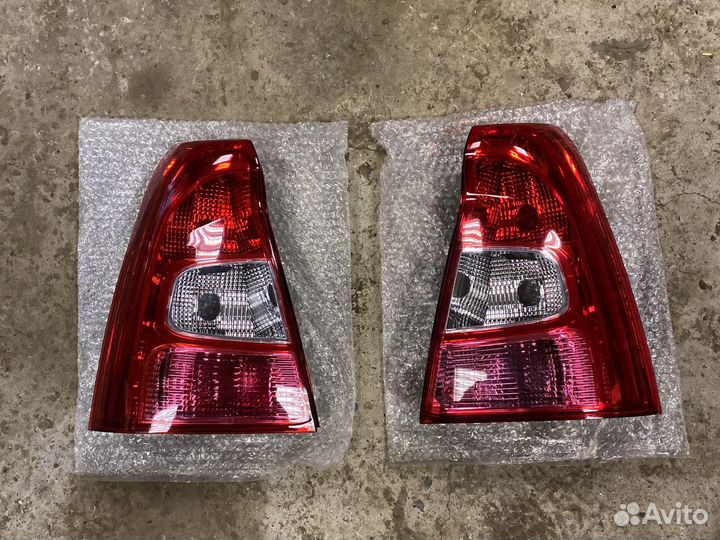 Фонарь задний Рено Логан 1 рестайлинг
