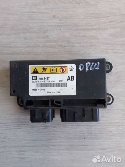 Блок управления SRS Chevrolet orlando