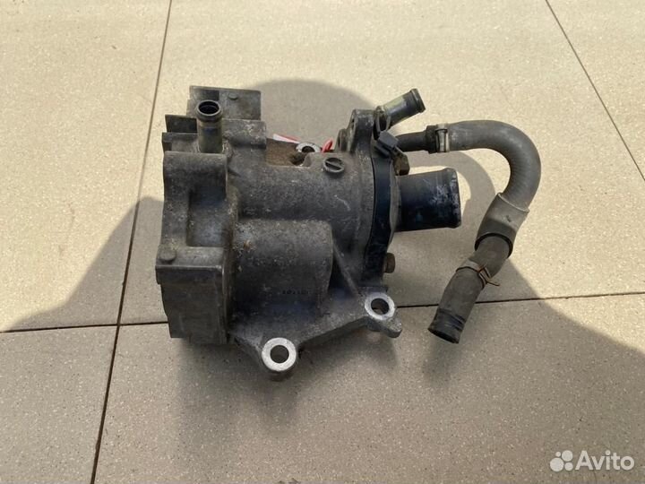 Корпус термостата Nissan Qashqai J10