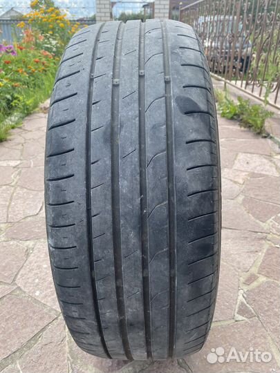 Nexen N Fera RU1 215/60 R16