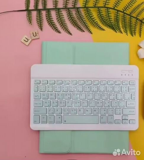 Чехол Клавиатура Apple iPad pro 3 поколения 10.9