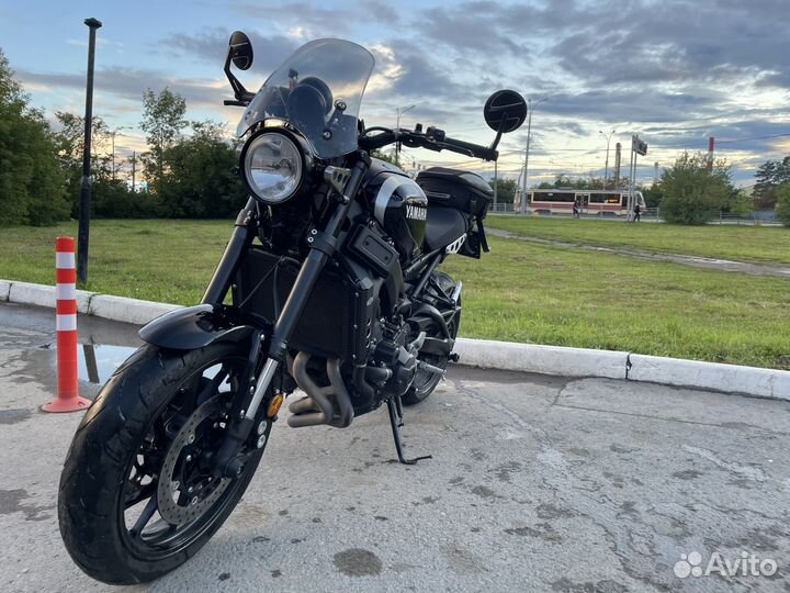 Yamaha XSR900