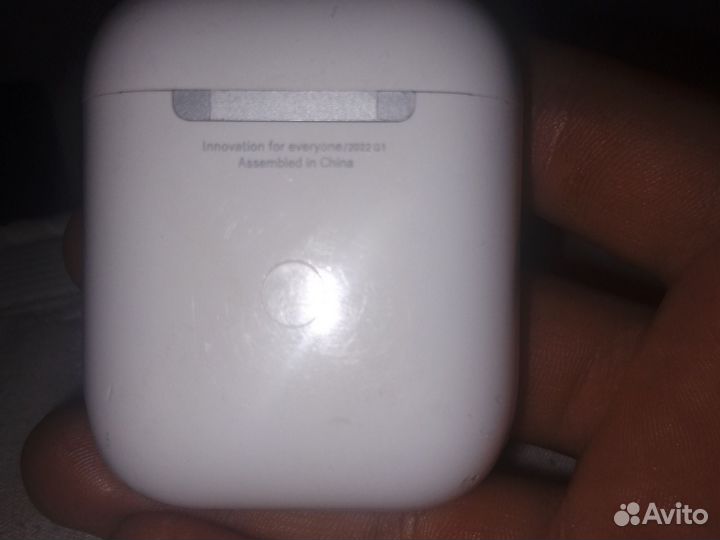 Беспроводные наушники apple airpods 1