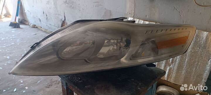 Фара форд мондео 4,правая, левая, цена за пару