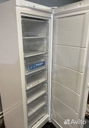 Морозильник Indesit 175 см