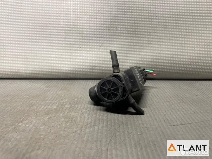 Мотор бачка омывателя toyota harrier