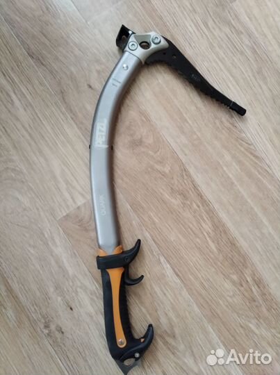 Ледовый инструмент petzl quark