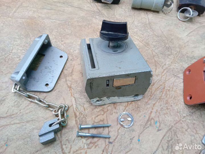 Дверные,защелки, замок